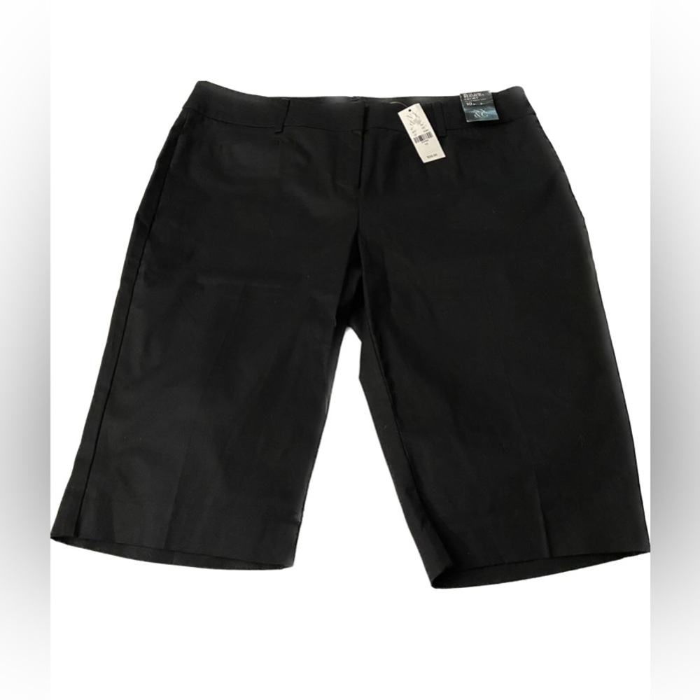 New York & Co Black  Shorts Size 10  Bermudas